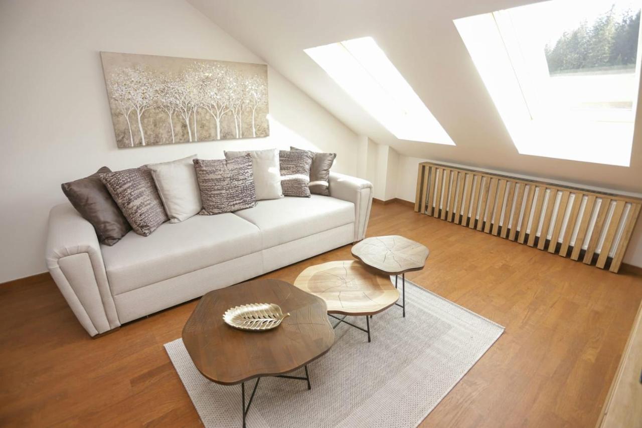 Nivalis Residence Яхорина Екстериор снимка