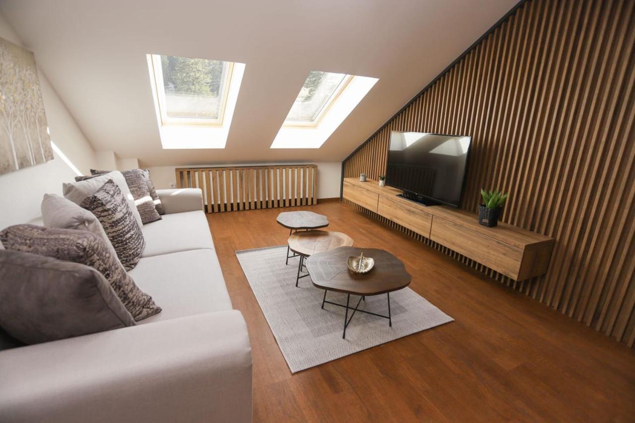 Nivalis Residence Яхорина Екстериор снимка
