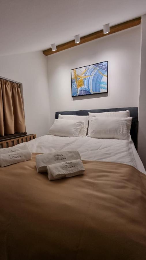 Nivalis Residence Яхорина Екстериор снимка